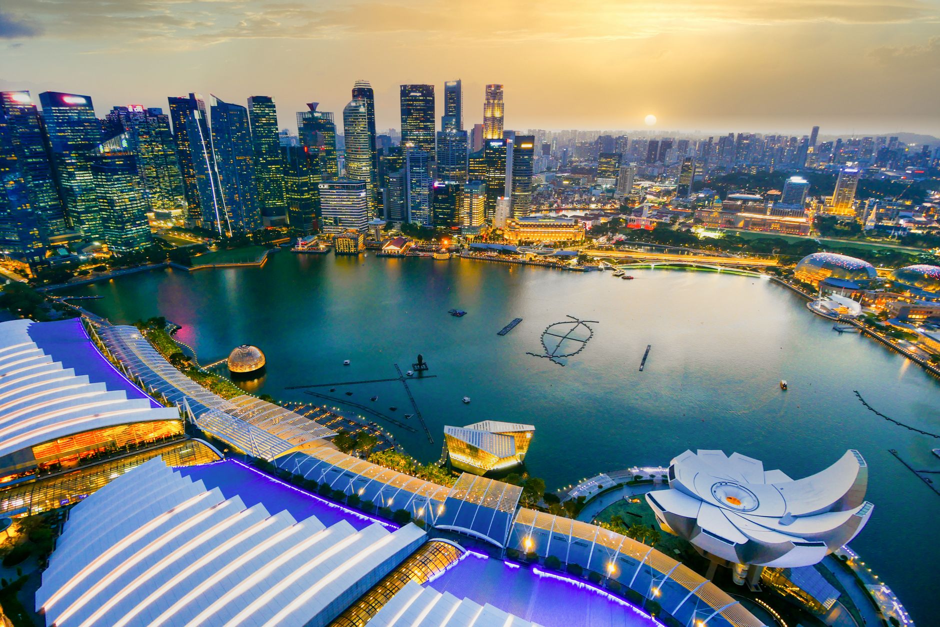 La police de Singapour enquête sur un des plus grands négociants de minerai de fer