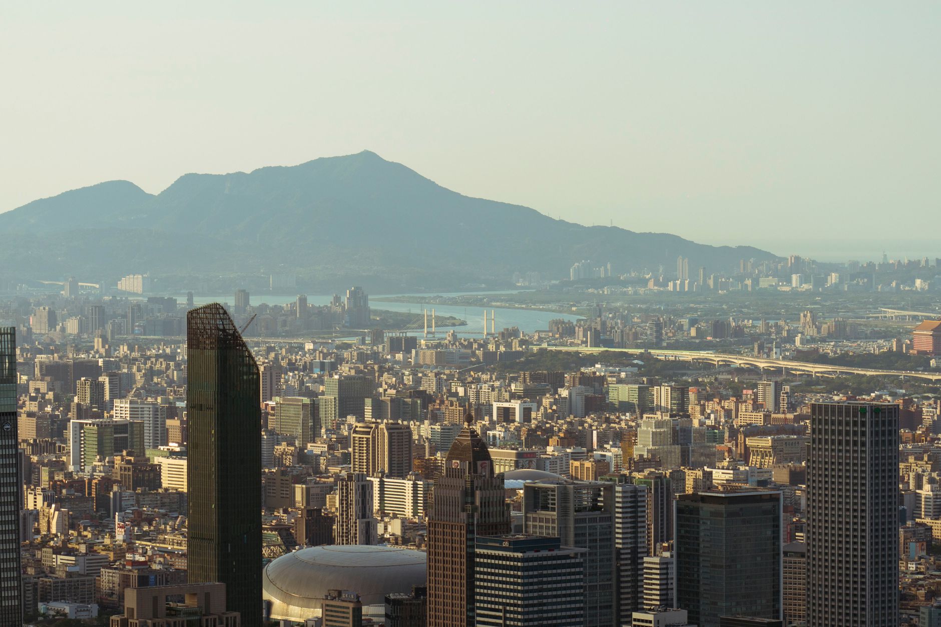 Taïwan envoie un haut responsable en Chine, une première