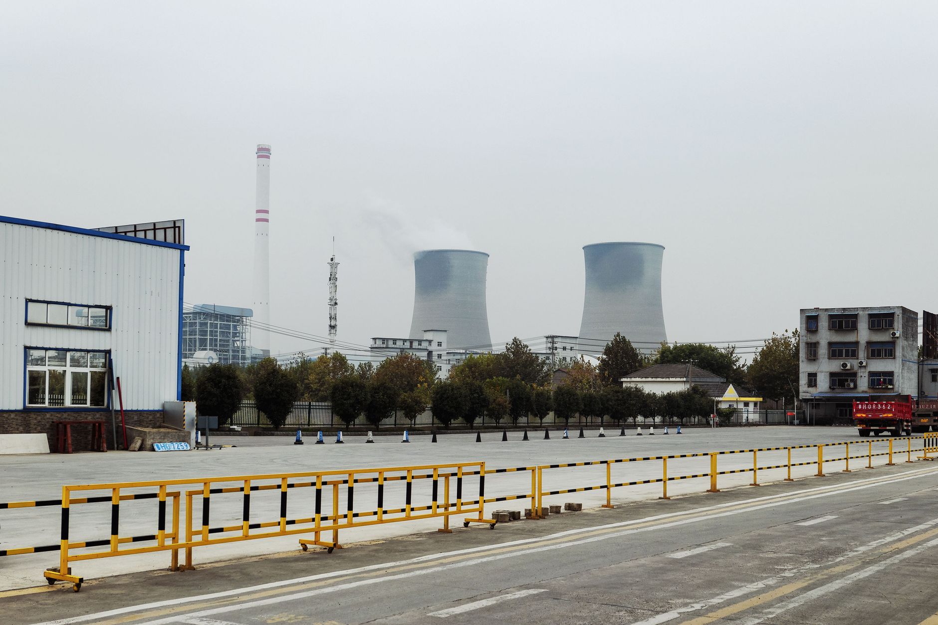 Pékin gèle les autorisations d'usines de batteries de stockage d'énergie face aux craintes de surcapacité