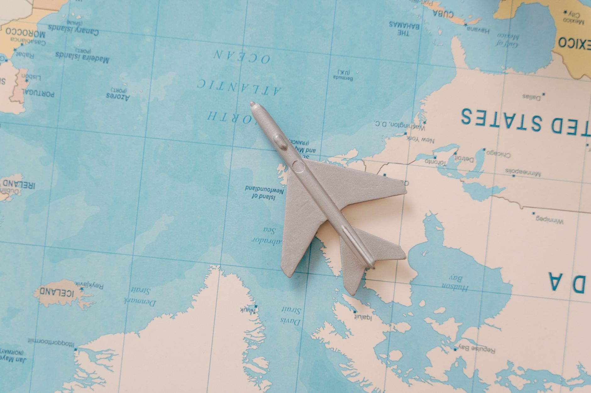 Asie–Amérique du Nord : la route aérienne que l'IA a construite