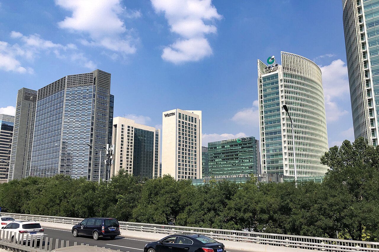 China Life : bond de 81% du chiffre d’affaires, le géant de l’assurance mise sur l’IA, les puces et la biotech