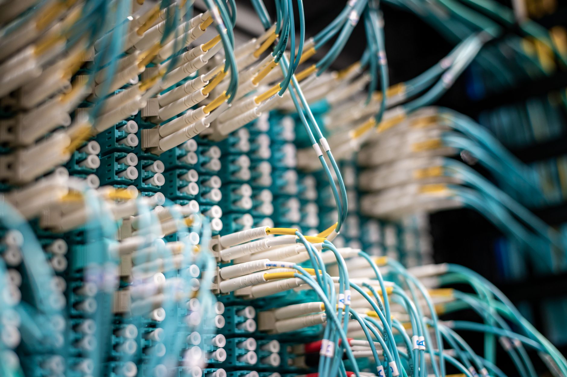 Malaisie : cap sur un hub régional de calcul IA durable après le boom des data centers