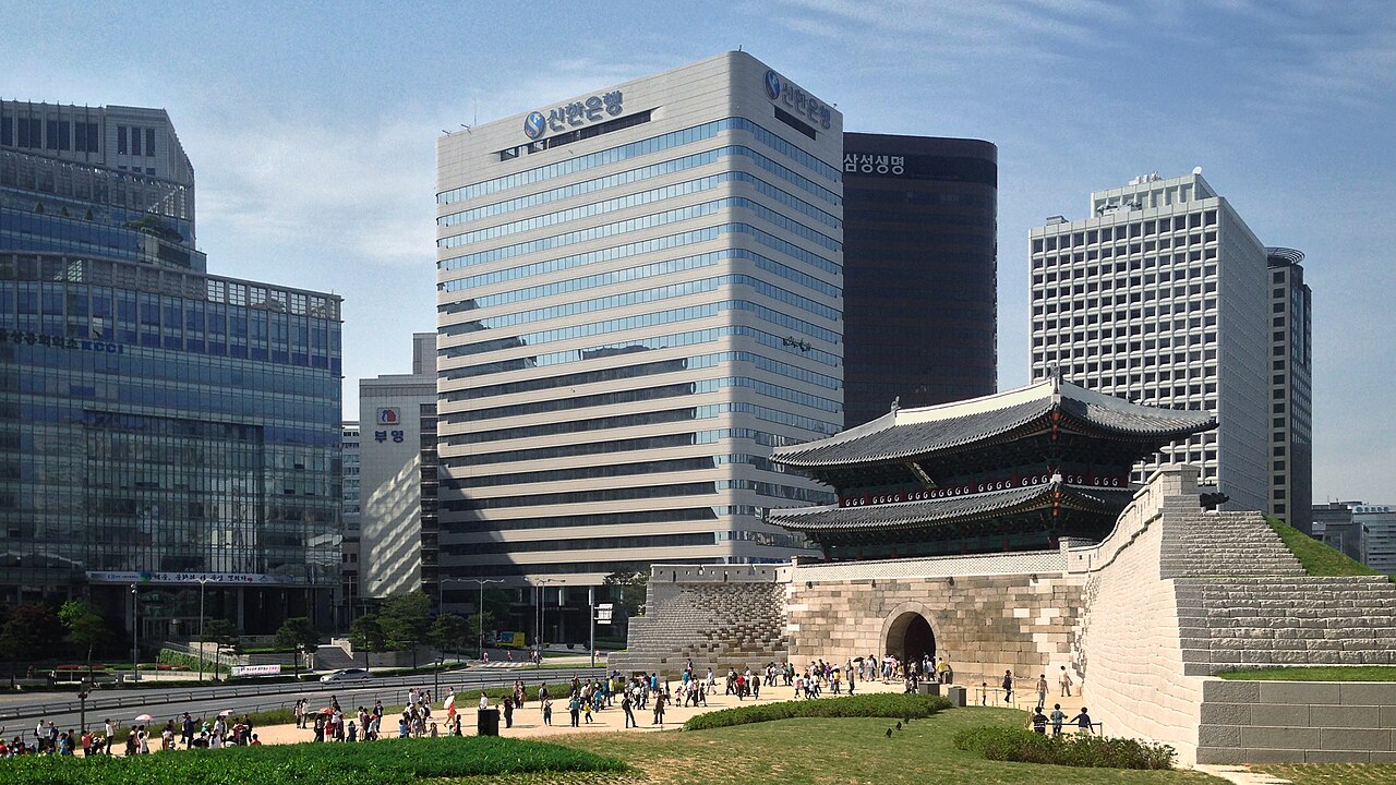 Shinhan Bank : 25 000 clients touchés par une fuite de données via un piratage assisté par IA